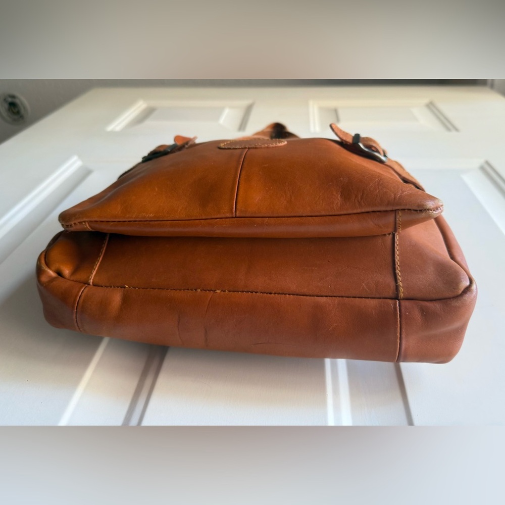 Vintage Brown soft Leather purse made in Hong Kong 3 compartments 11”X8”X3” - Picture 4 of 16